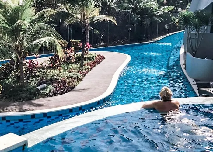 Dancing With Expansive Vanishing Edge Pool * Nusa Dua (Bali)