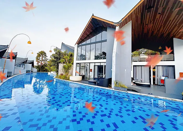 Villa Dancing With Expansive Vanishing Edge Pool Nusa Dua (Bali)