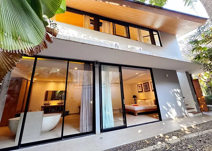 Dancing With Expansive Vanishing Edge Pool Villa *
